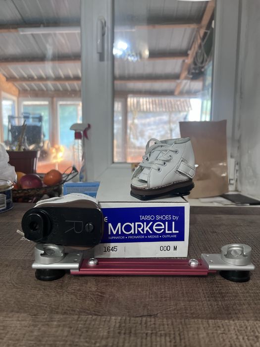 Продам брейсы  з планкою американской фирмы Markell.