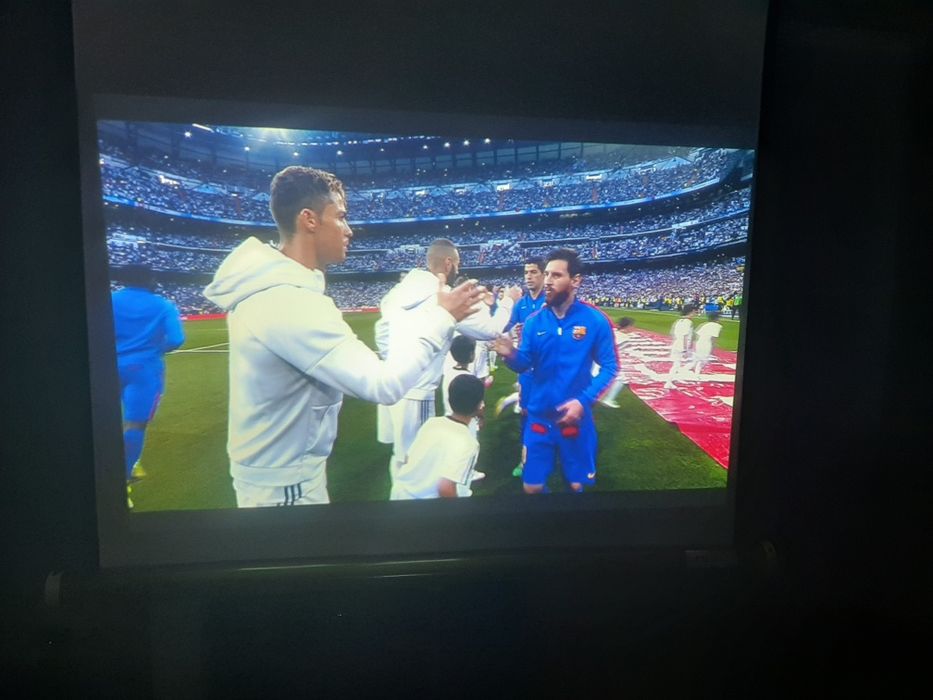 Aluguer de Projector video (projetor)