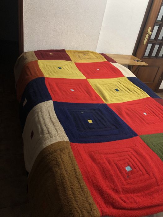 Manta colorida  Artesanal forrada, cama solteiro