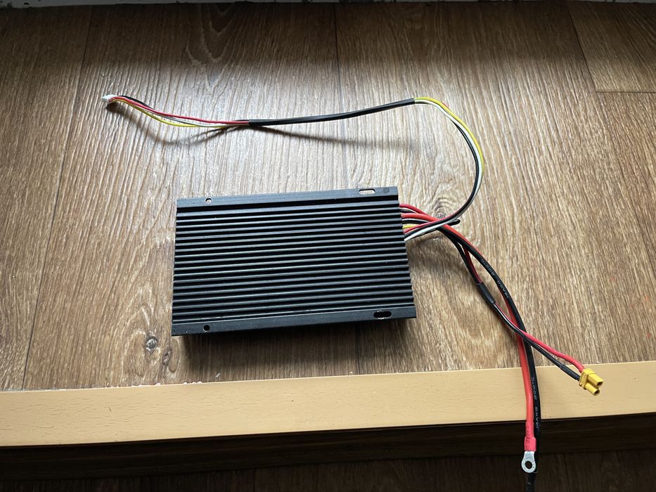 MPPT контроллер зарядной станции Vtoman FlashSpeed 1500