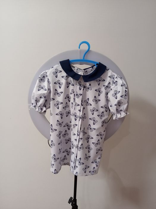 Шкільна блузка на 8-9 років, 2-3 класс.