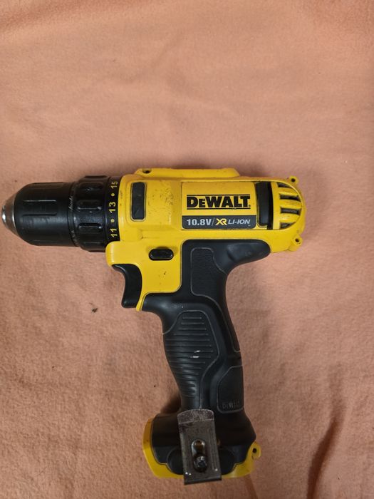 Wkrętarka DeWalt DCD710