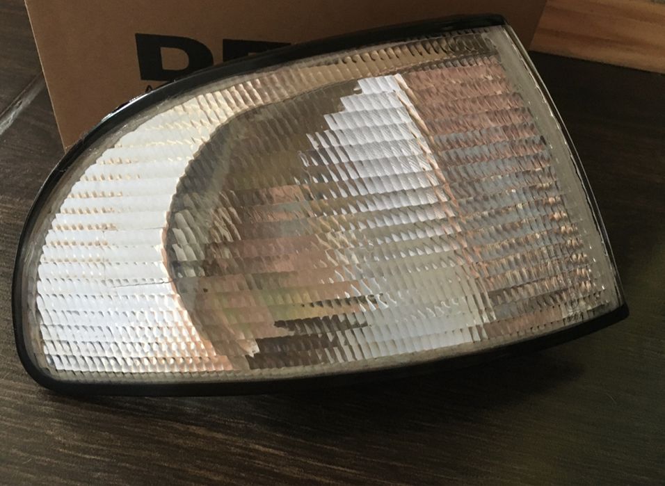 Указатель поворота, поворотник, фара, Ауди 80 b3, Audi 100 A4 A6 C4