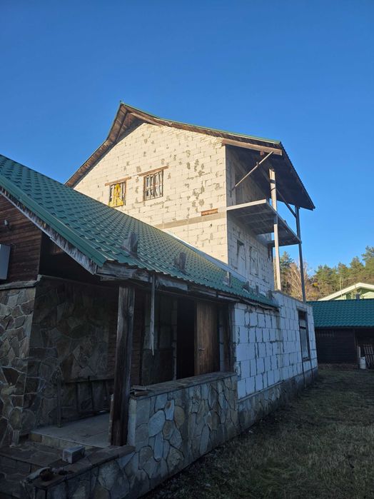 Стоянка Домоволодіння