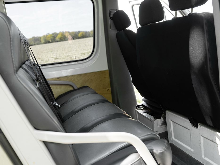 Mercedes Sprinter 7 osób Brygadówka klima tempomat