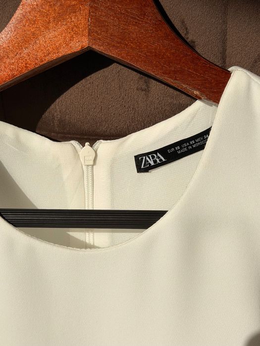 Біла сукня від zara