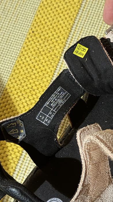 Sandały Dr. Martens Mattison 42 unisex