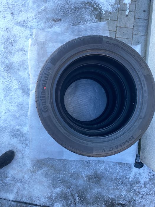 Opony Lato 4 szt. 205/55R17 Continental ContiPremium Nowe 2023