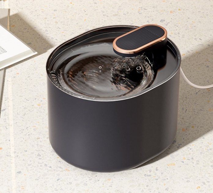 Поїлка для котів