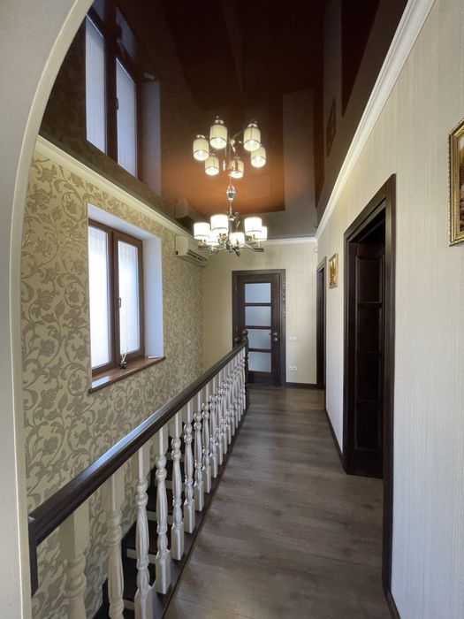 Продам дом на Таирова /Левитана