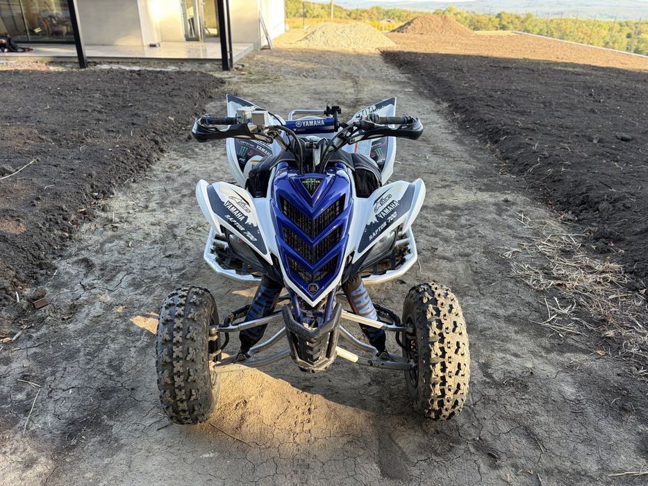 YAMAHA raptor yfm 700R