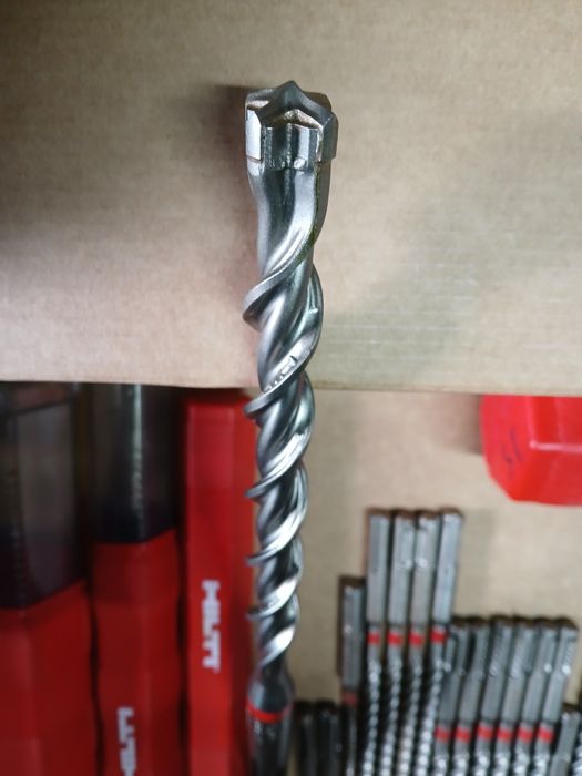 Brocas de pedra hilti novas