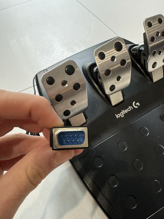 Kierownica Logitech G29 + pedały | PS4/PS5/PC | komplet + zasilacz