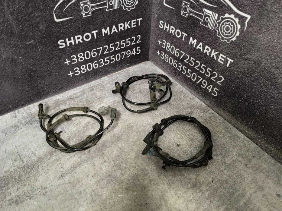 Датчик ABS датчик колеса передній задній Nissan Qashqai J10