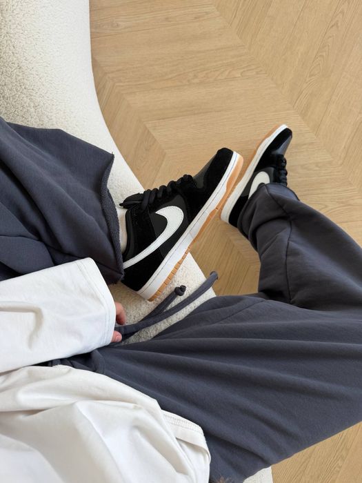 Жіночі кросівки Nike Dunk Black Gum найк сб данк чорні з білим