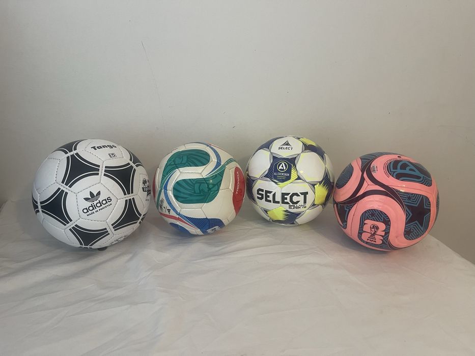 4 footballs in offer
