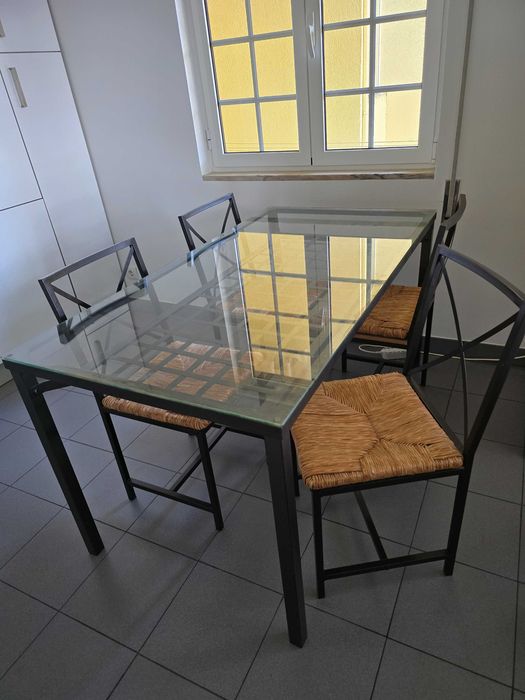 Conjunto Mesa + 4 cadeiras - IKEA GRANAS
