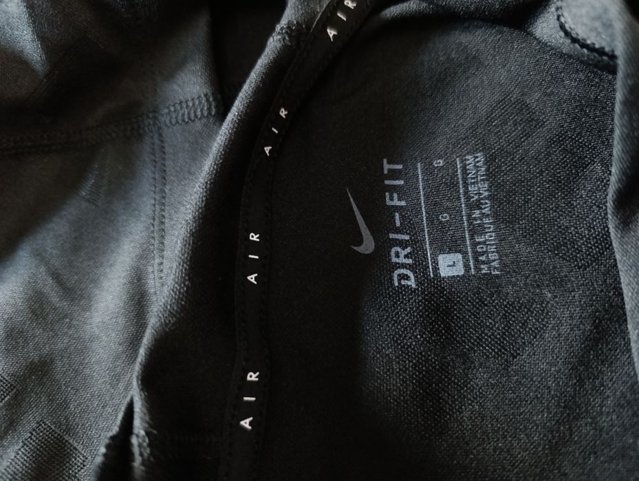 Жилет з капішоном тренувальний, спортивний жіночий Nike