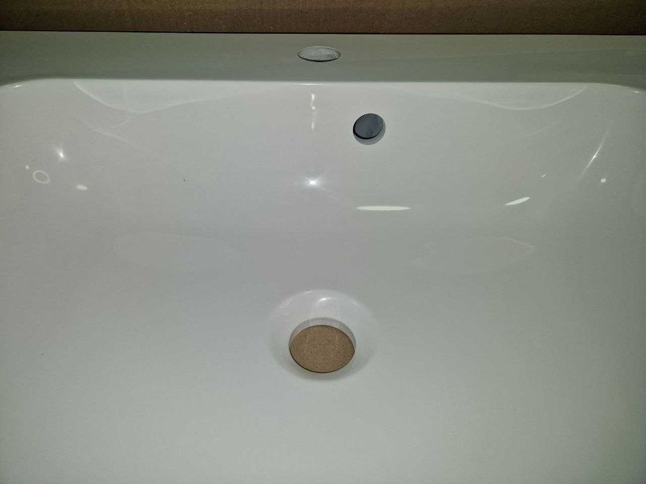 Продам новий умивальник MIRAGGIO Della 700