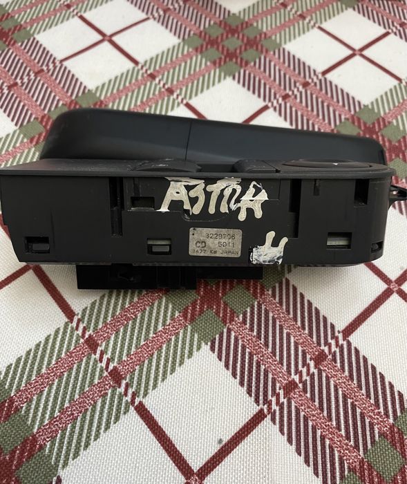 Comando Interruptor Botões vidro Astra H