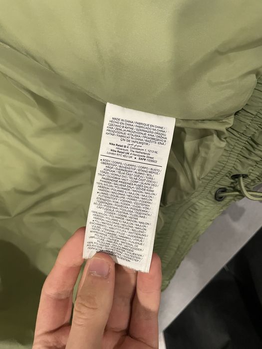 Пуховик Jordan Essentials green M