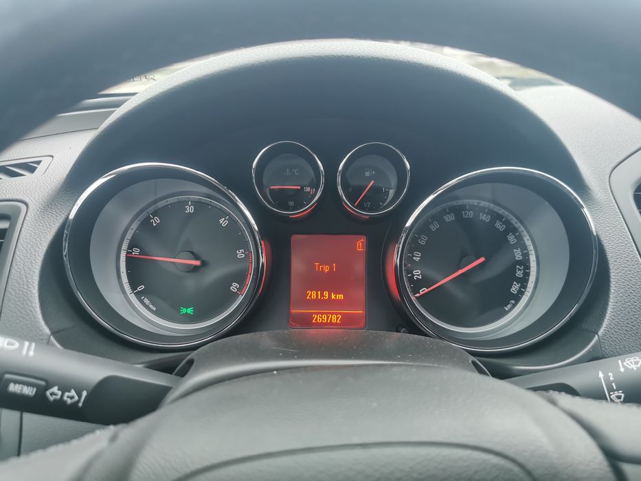 Opel Insignia 2.0 160km