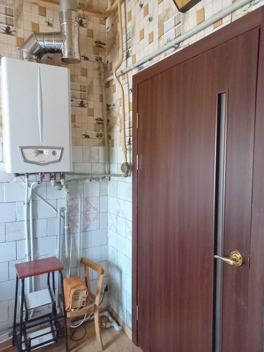 В центре Чугуева продам часть дома
