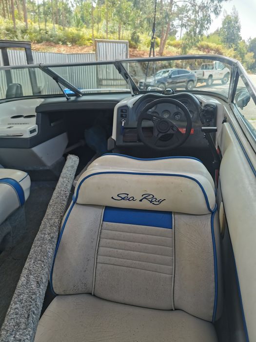 Barco Sea Ray 21 pés