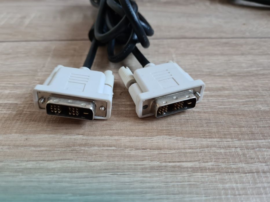 Kabel DVI do monitora