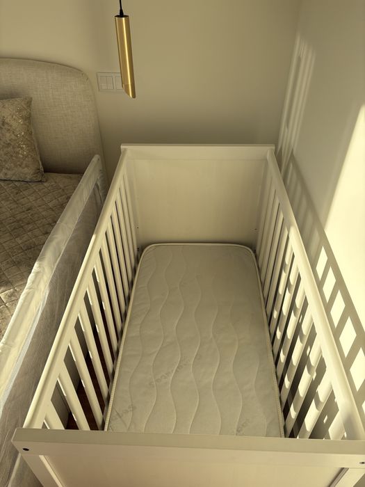 Berço branco ikea + colchao