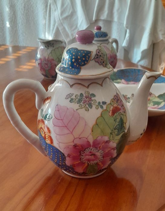 Porcelana chinesa Tang Hua Zhi
