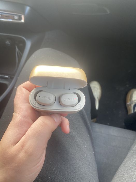 Vendo fones de ouvidos  de bluetuth sem fio da marca solix