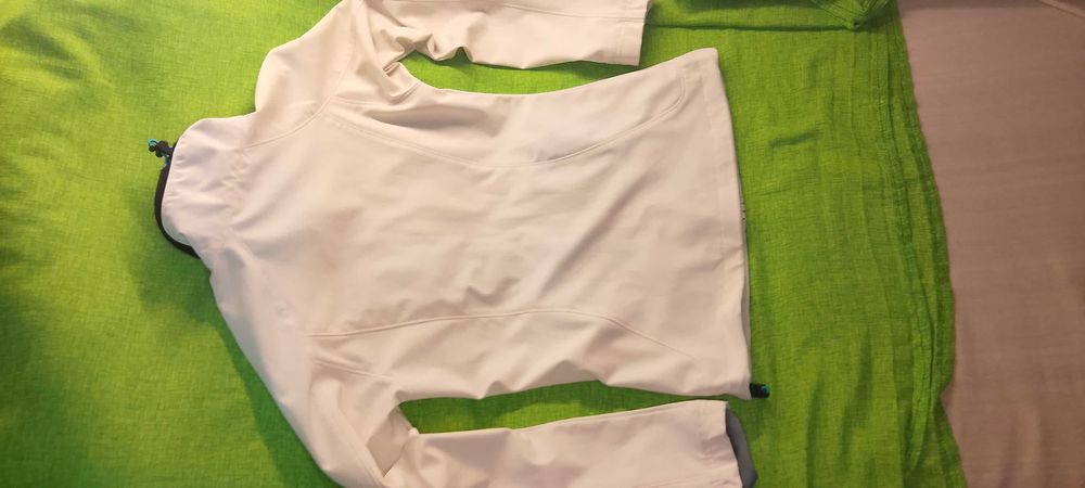 kurtka sportowa modelująca softshell 2017 of  Sweden t roz M-Women