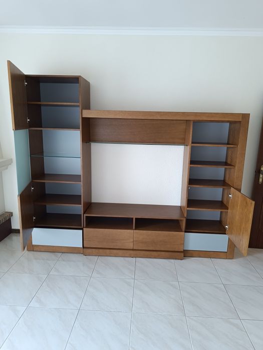 Móvel de sala em ótimo estado