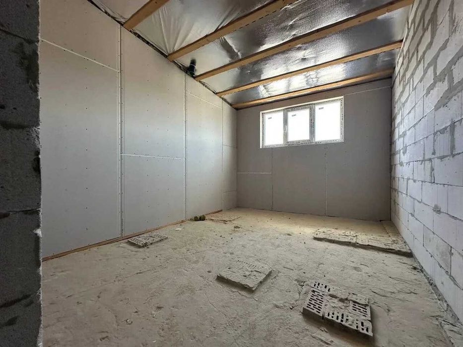 Найдешевша! Здана однокімнатна 42м2. Вигідно!