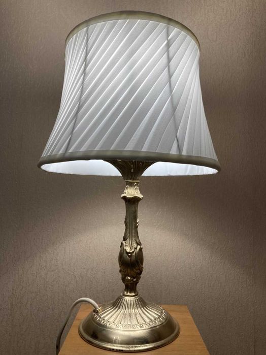 Лампа настольная бронза литьё