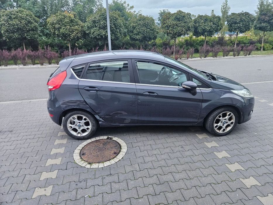 Ford Fiesta 2011 r 1,4 tdci klima zadbany