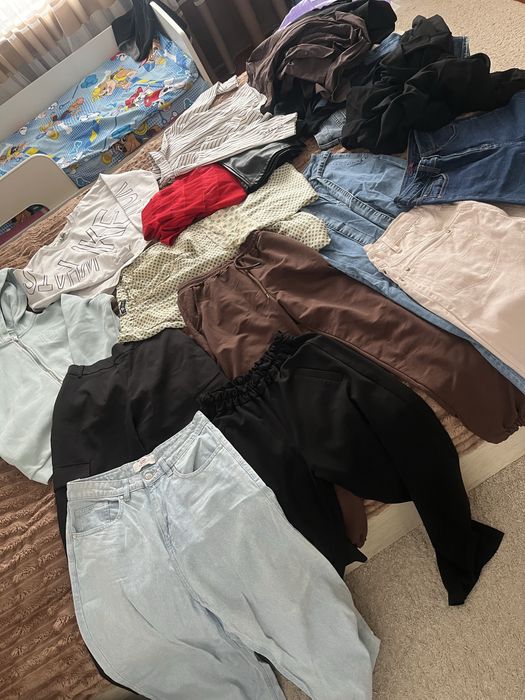 Пакет лот жіночого одягу