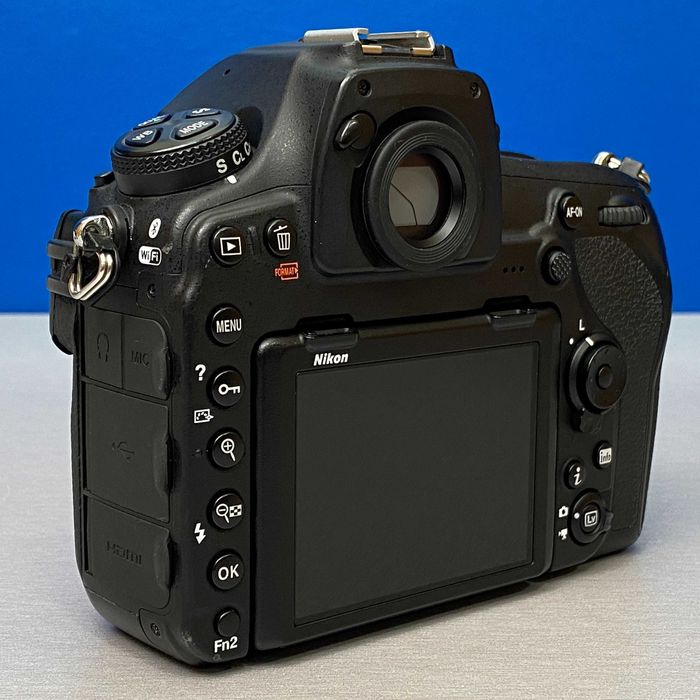 Nikon D850 (Corpo) - 45.7MP