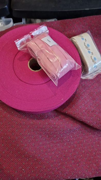 Dodatki krawieckie zestaw dla Pani Moniki