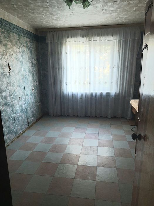 Продаж 3к/к Площа Перемоги