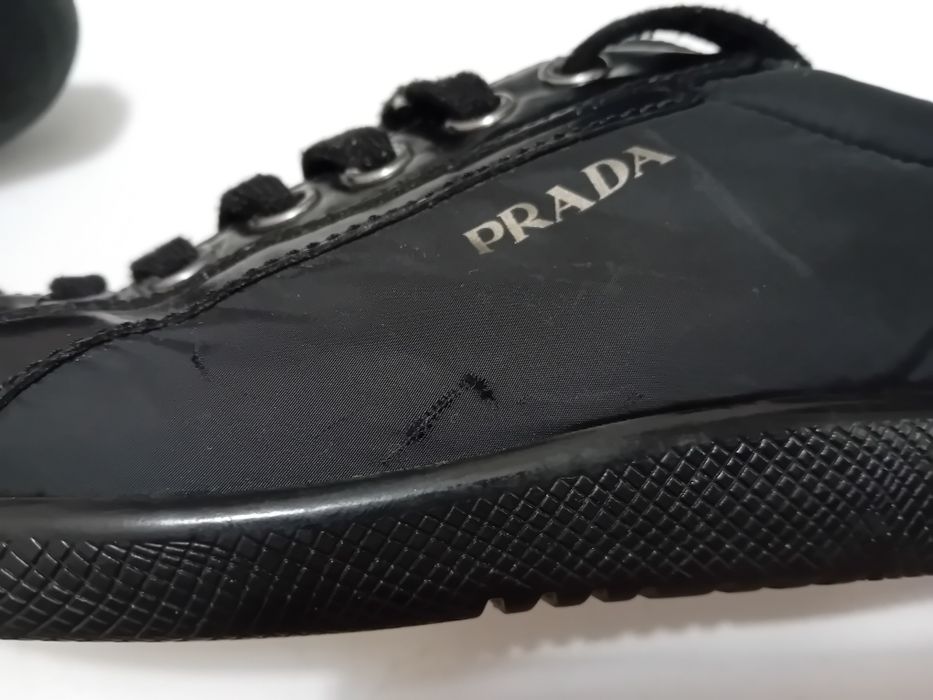 Ténis usados Prada