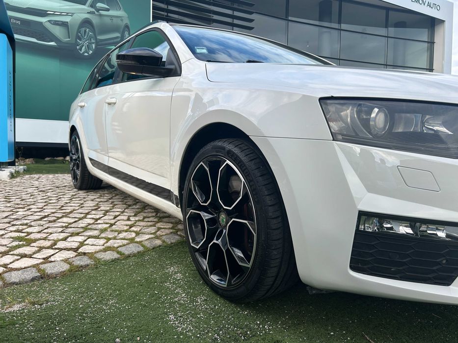 Skoda Octavia Break 2.0TDI 183cv DSG RS