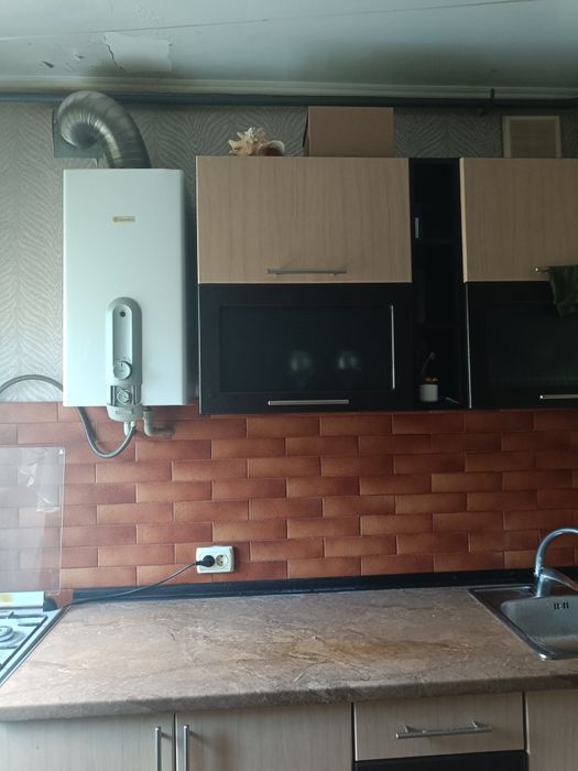 Продам однокімнатну квартиру в Броварах.