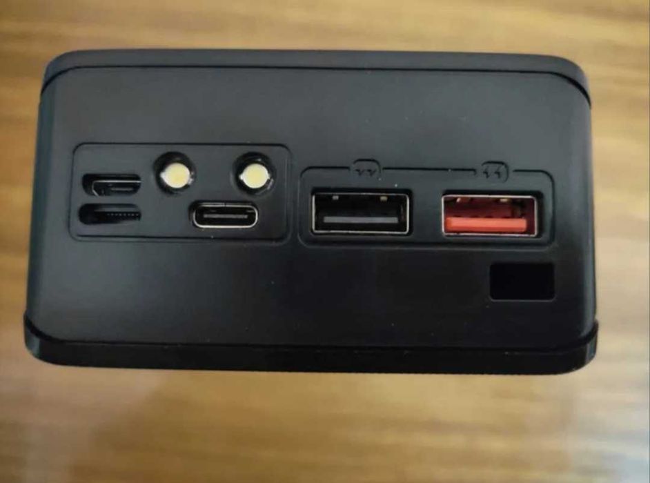 Павербанк, 16*18650 QC PD 3.0 USB Type C на гвинтах