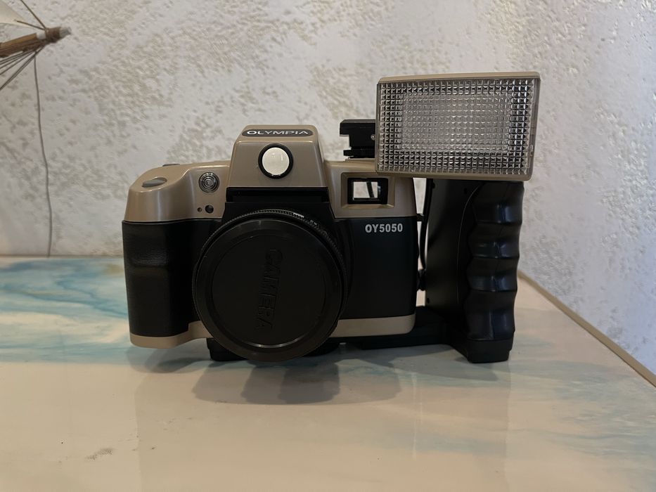 Фотоапарат новий