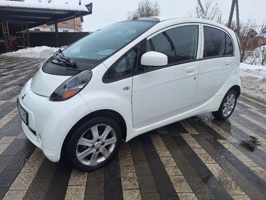 Продається електромобіль Mitsubishi i-miev