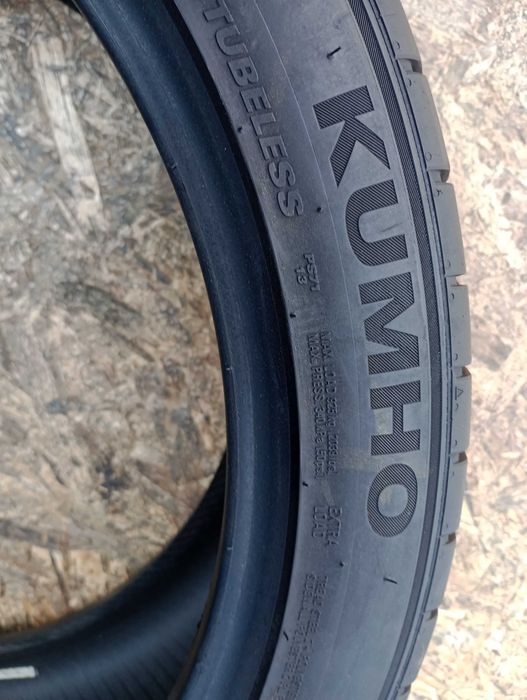 Opony letnie 4x265/40 ZR21 105Y KUMHO Ecsta PS71 SUV