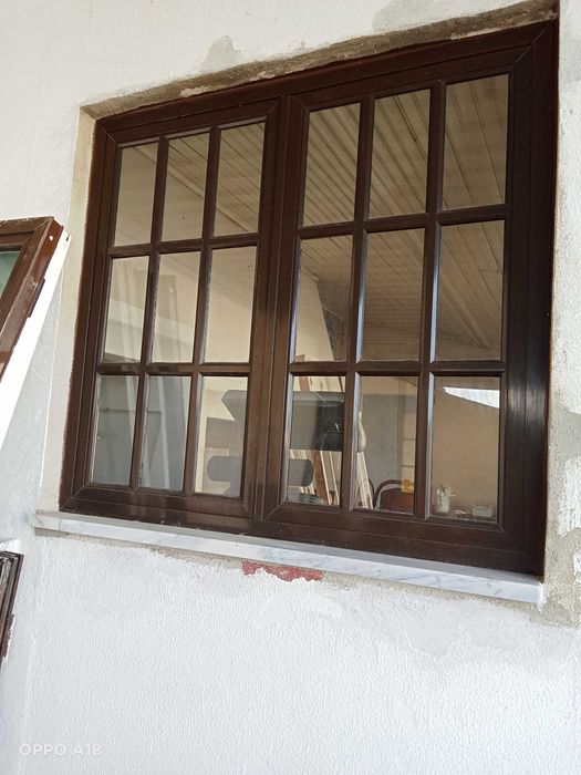 Janelas - sacadas alumínio ( castanho)