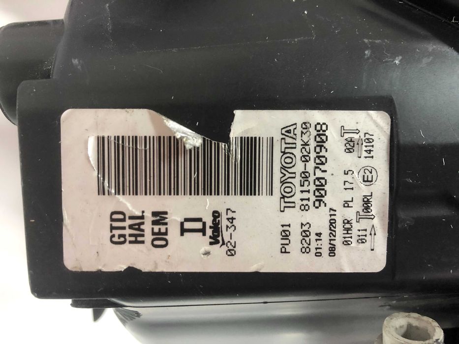 Фара Toyota auris 2 Led 90070908